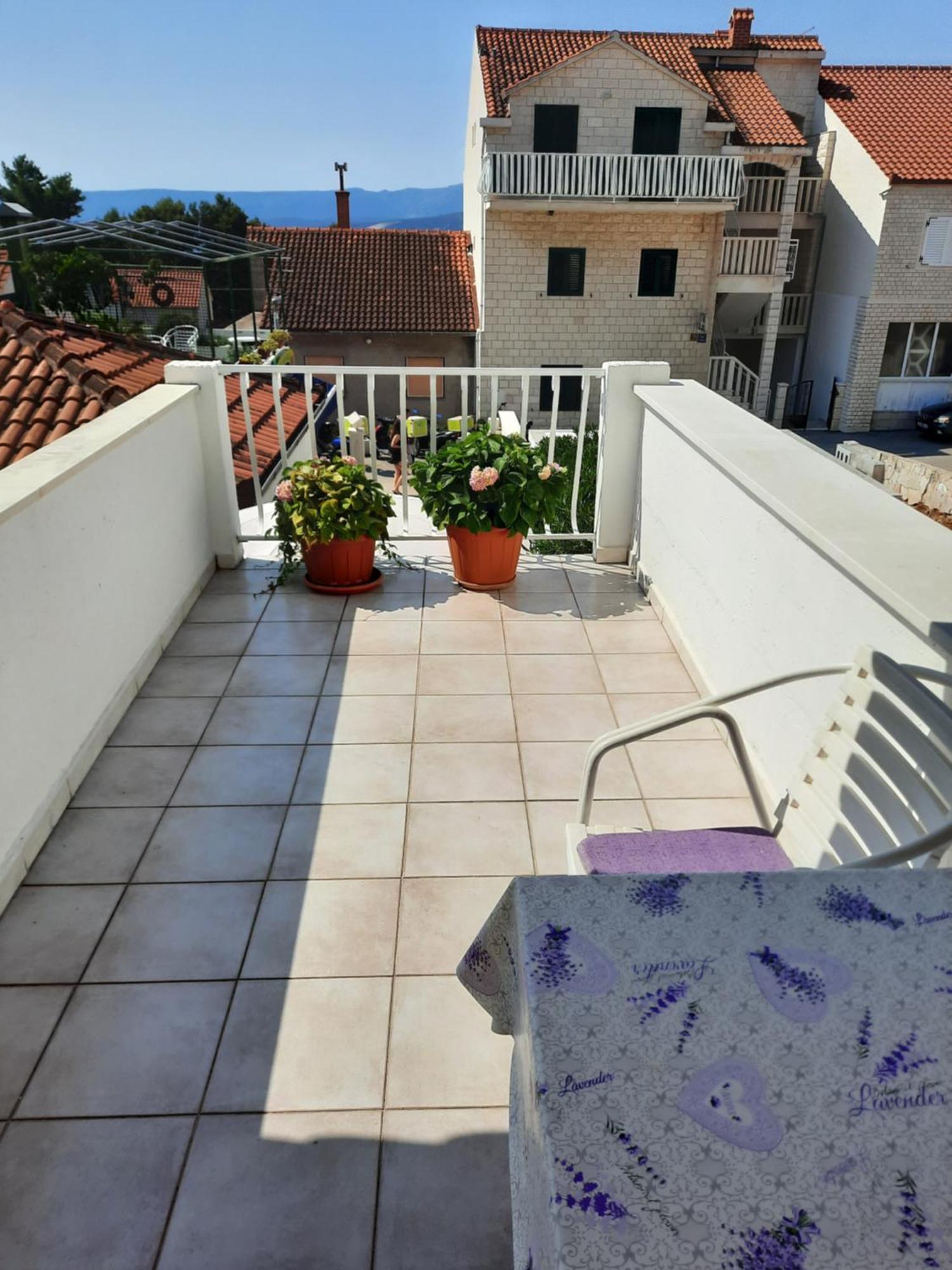 Apartments Marjanovic Bol Rum bild